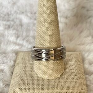 Men’s/Women’s Stainless Steel Criss Cross Band Ring Size 11.5